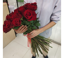 Красные розы Эксплорер 51 шт. 50 см.